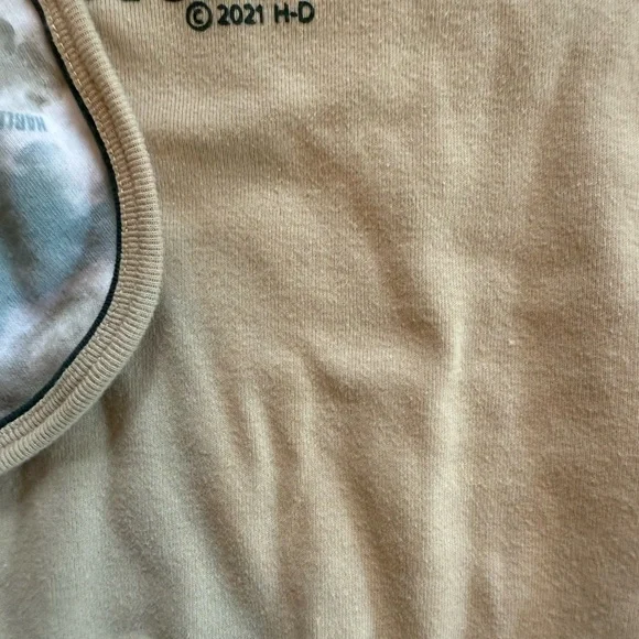 Harley-Davidson Tan Baby Onsie and Bib Set - Picture 2 of 7